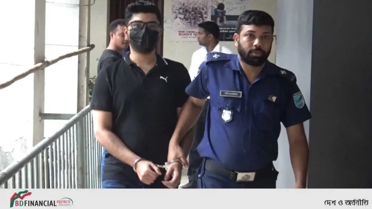 ২ কনটেইনার মদ আমদানির ঘটনায় তিনজন রিমান্ডে