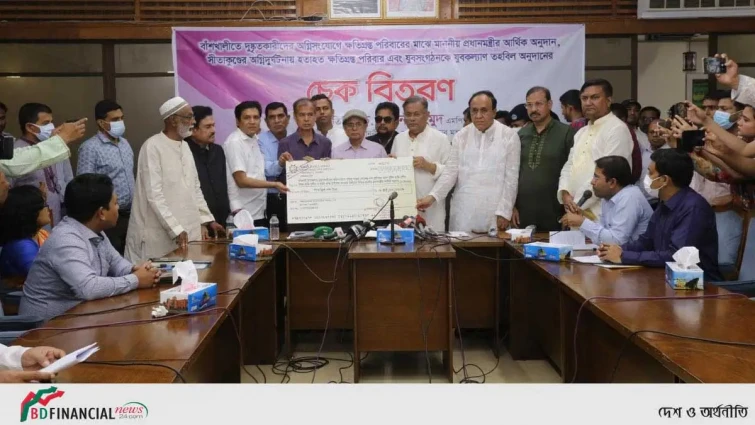 বিএনপি সাম্প্রদায়িক অপশক্তির প্রধান পৃষ্ঠপোষক : তথ্যমন্ত্রী
