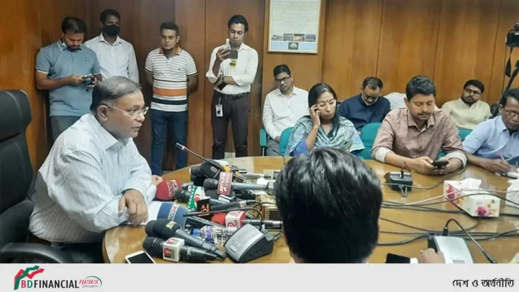 সিইসির বক্তব্য সকালে এক বিকেলে আরেক: তথ্যমন্ত্রী