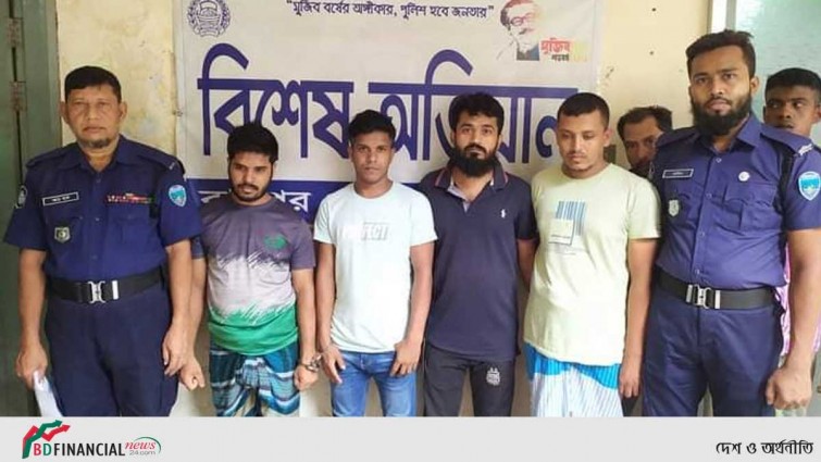 লক্ষ্মীপুরে পুলিশের অভিযানে বিভিন্ন মামলায় গ্রেফতার-৮