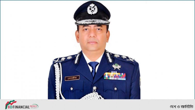 যুক্তরাষ্ট্রের ভিসা পেলেন আইজিপি বেনজীর আহমেদ