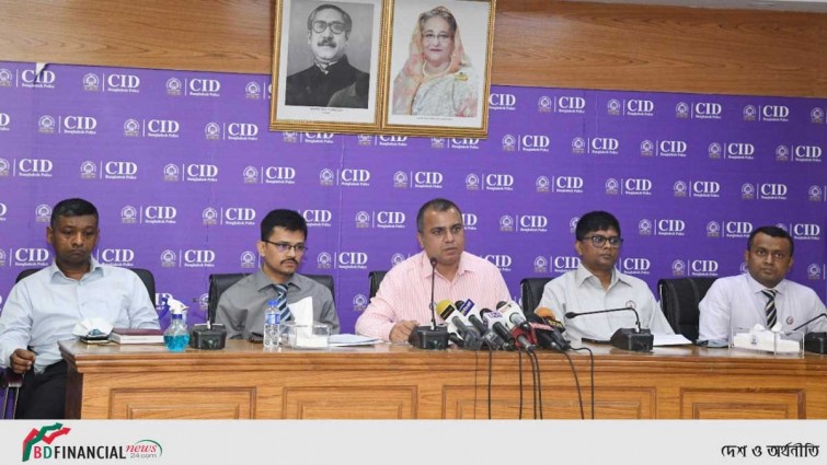 ২৫ হাজার চাকরি প্রত্যাশীর দুই কোটি টাকা আত্মসাৎ