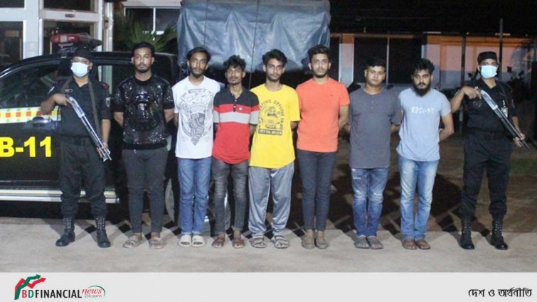 ‘টেনশন গ্রুপের’ ৭ সদস্য গ্রেফতার