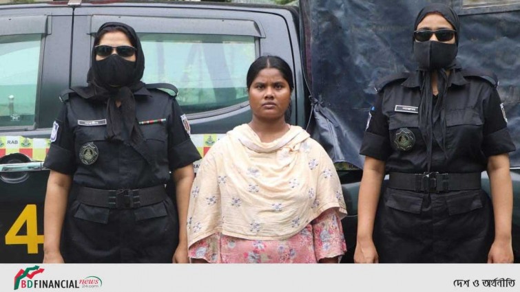 অসামাজিক সম্পর্কের বলি নূর