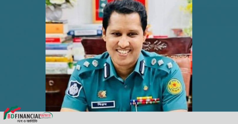 ঢাকা রেঞ্জ-এর অতিরিক্ত ডিআইজি বিপ্লব কুমার সরকার বিপিএম-বার, পিপিএম