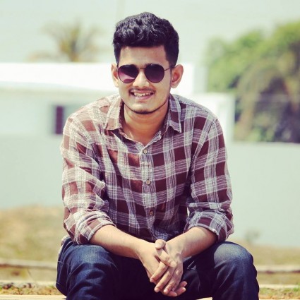 ঝুলানো চামড়ায় লাইভে আসতে মন চাইবে না!