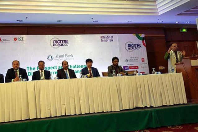 বাংলাদেশ মোবাইল ব্যাংকিংয়ে এগিয়ে