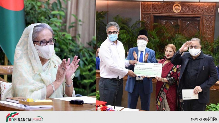 বন্যা দুর্গতদের সাহায্যার্থে প্রধানমন্ত্রীর ত্রাণ ও কল্যাণ তহবিলে ন্যাশনাল ব্যাংকের অনুদান