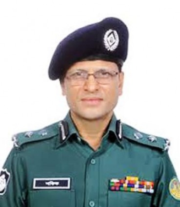 পুলিশকে অপরাধীরা ভয় পাক, জনগণ নয়: ডিআইজি শফিকুল ইসলাম