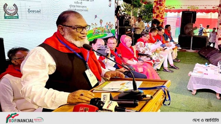 দেশের মানুষ প্রধানমন্ত্রী শেখ হাসিনার নেতৃত্বে ঐক্যবদ্ধ: মুক্তিযুদ্ধমন্ত্রী