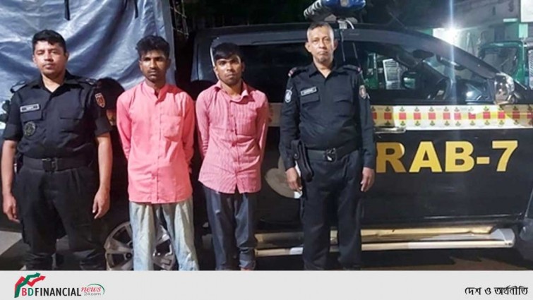 কর্ণফুলীতে ১৯ হাজার ইয়াবাসহ গ্রেফতার দুই