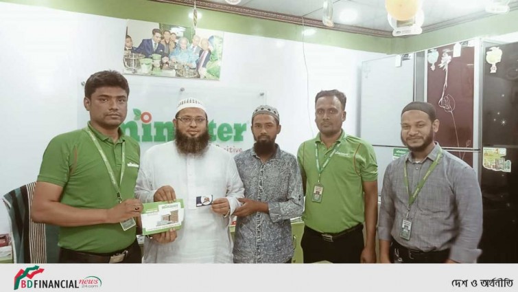 মিনিস্টারের এসি কিনে ৫০% ছাড় পেল নারাণগঞ্জের ইব্রাহিম
