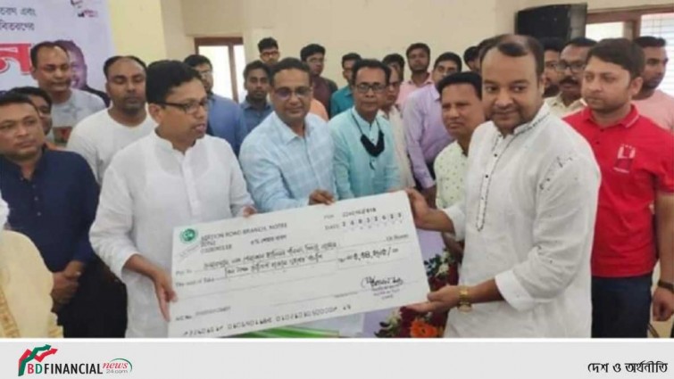 প্রধানমন্ত্রীর নেতৃত্ব দেশ দ্রুত উন্নতির শিখরে পৌঁছে যাচ্ছে: পলক