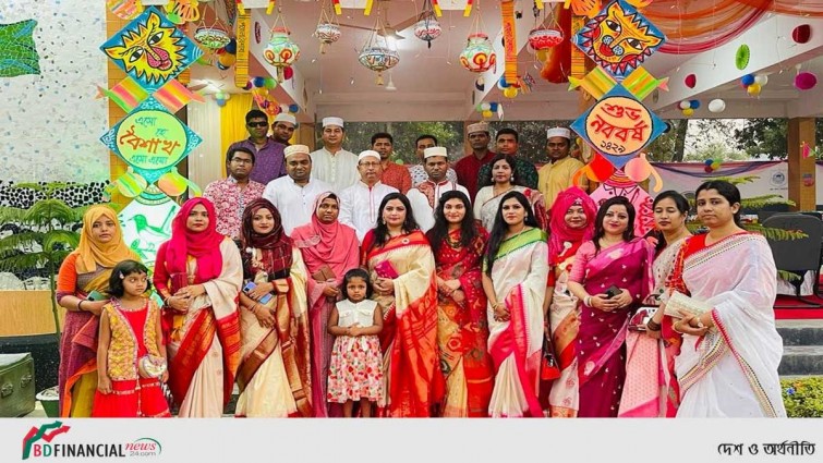 সিরাজগঞ্জ জেলা পুলিশের আয়োজনে দোয়া ও ইফতার মাহফিল অনুষ্ঠিত