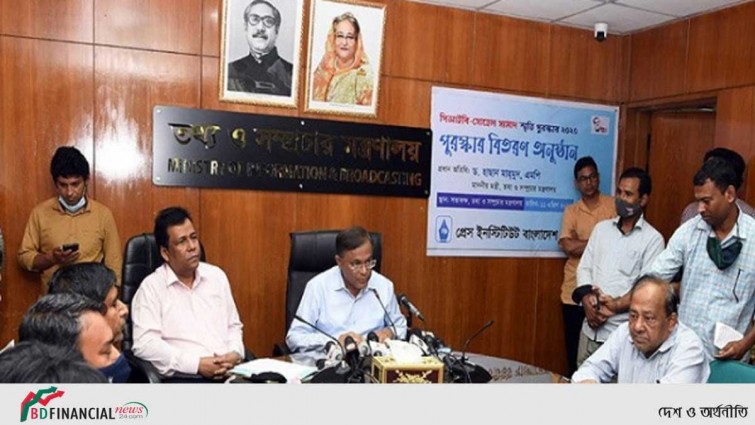 নাটক করতেই বিএনপি দুদকে গেছে: তথ্যমন্ত্রী