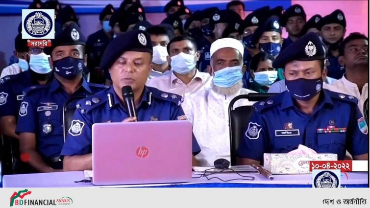 থানায় স্থাপিত নারী শিশু ও প্রতিবন্ধী সার্ভিস ডেস্ক ও গৃহহীনদের গৃহ হস্তান্তরের শুভ উদ্বোধনে চুয়াডাঙ্গা পুলিশ সুপার
