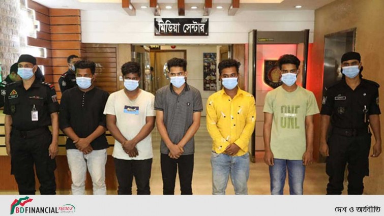 শুটার রিয়াজকে গ্রেপ্তার করেছে র্যাব