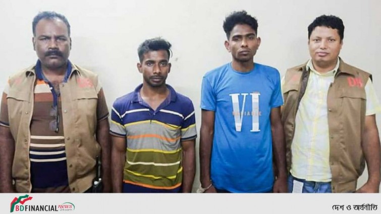 মানিকগঞ্জে ডিবির অভিযানে দুই মাদক কারবারী গ্রেফতার