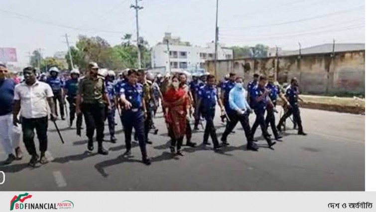 বেনাপোল বন্দর নিয়ে ক্ষমতাসীন দলের দুই গ্রুপের দ্বন্দ্ব, বন্দর থেকে লোড-আনলোড বন্ধ