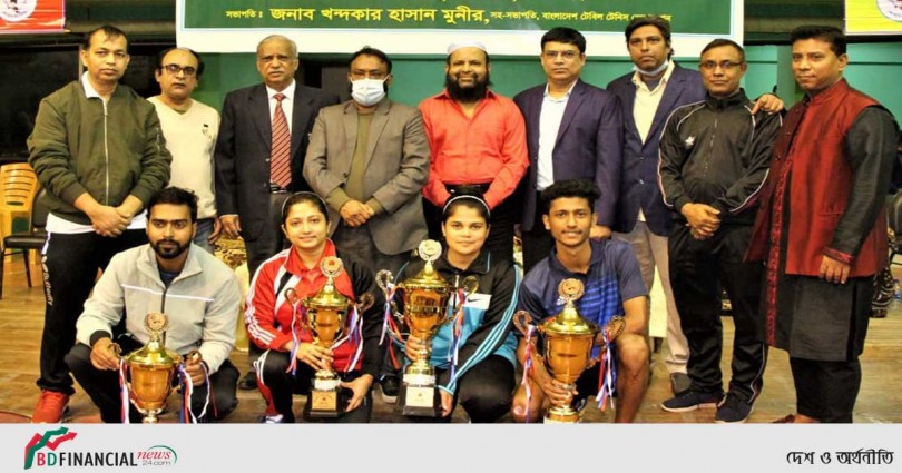 বিজয় দিবস উন্মুক্ত টেবিল টেনিসে বাংলাদেশ পুলিশ চ্যাম্পিয়ন