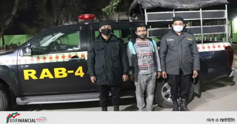 ৩৬ কেজি গাজাসহ ০১ মাদক কারবারিকে গ্রেফতার করেছে র‌্যাব-৪
