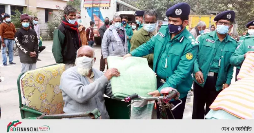 কম্বল বিরতণ ও মানবতার দেওয়াল উদ্বোধন করলেন আরএমপি পুলিশ কমিশনার