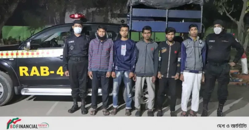 আনসার আল ইসলাম এর ০৫ সক্রিয় সদস্যকে গ্রেফতার করেছে র‌্যাব-৪
