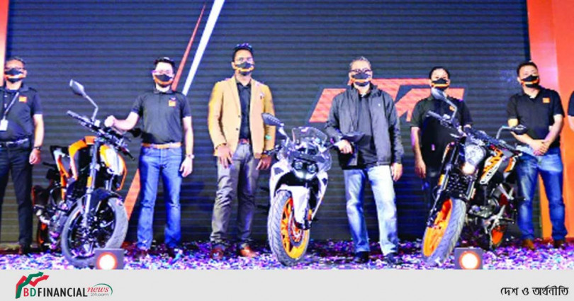 রেসিং মোটরসাইকেল কেটিএম বাজারজাত করবে রানার অটোমোবাইলস