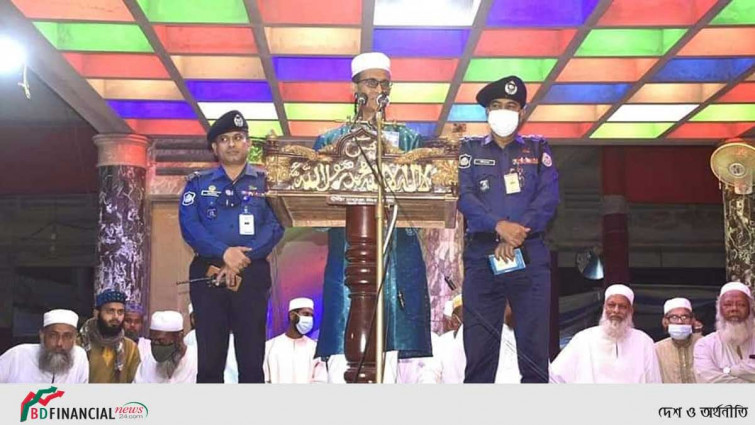 ছারছীনা দরবার শরীফের মাহফিলে বরিশাল রেঞ্জ ডিআইজির আলোচনা