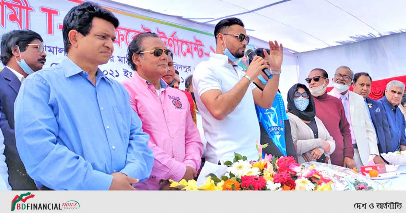 খেলাধুলাই পারে তরুণদের মাদক ও সন্ত্রাস থেকে দূরে রাখতে: মাশরাফি