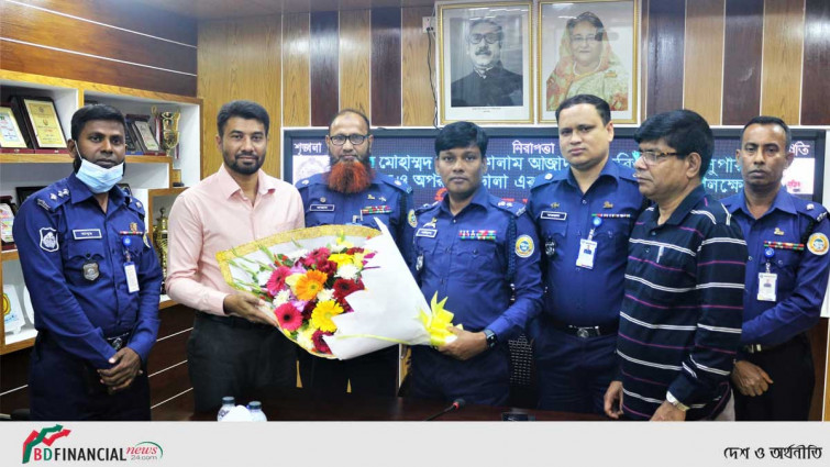 ভোলায় অতিরিক্ত পুলিশ সুপারের বদলী জনিত বিদায় সংবর্ধনা