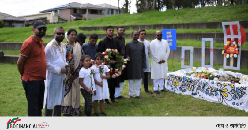 সিডনি প্রেস অ্যান্ড মিডিয়া কাউন্সিল’র শহীদ মিনারে পুষ্পস্তবক অর্পণ