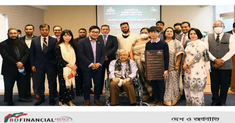 একুশে পদকপ্রাপ্ত চলচ্চিত্র ব্যক্তিত্ব সৈয়দ সালাউদ্দিন জাকীকে সম্মাননা দিল ইউনাইটেড হসপিটাল