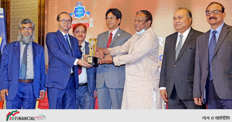 আইসিএমএবি বেস্ট কর্পোরেট গোল্ড অ্যাওয়ার্ড পেলো ইসলামী ব্যাংক
