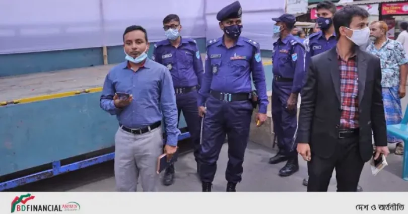 নরসিংদী পৌরসভা নির্বাচন উপলক্ষে মনিটরিং ও ভ্রাম্যমাণ আদালত পরিচালনা