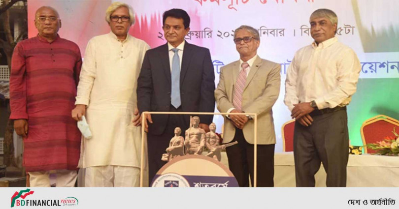 ঢাকা বিশ্ববিদ্যালয়ের শতবর্ষপূর্তি উপলক্ষে বছরব্যাপী কর্মসূচি ঘোষণা করেছে ঢাকা ইউনিভার্সিটি অ্যালামনাই অ্যাসোসিয়েশন
