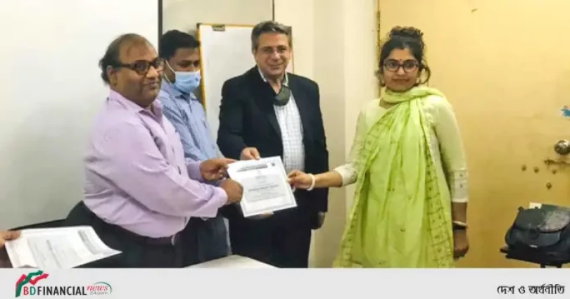 কারচুপি ডিজাইন ও কাটিং সুইং নিয়ে কর্মশালা