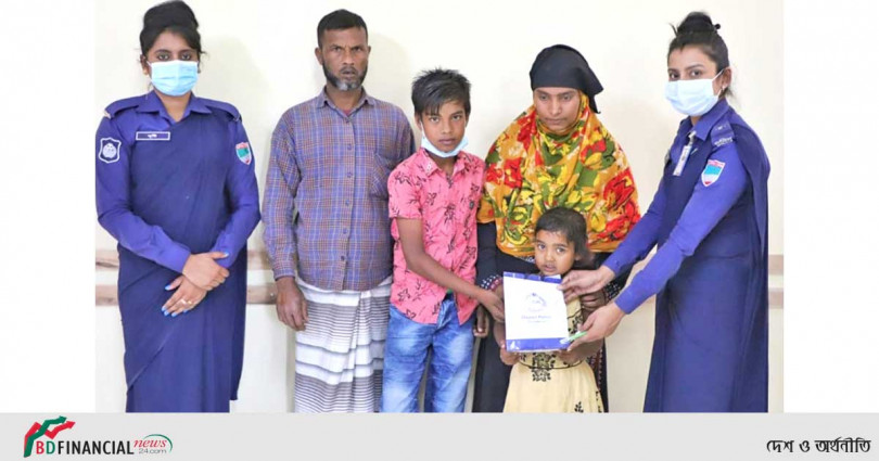 পুলিশ সুপার, চুয়াডাঙ্গার প্রত্যক্ষ তত্ত্বাবধানে মোছাঃ রেকসোনা খাতুন ফিরে পেল সুখের সংসার