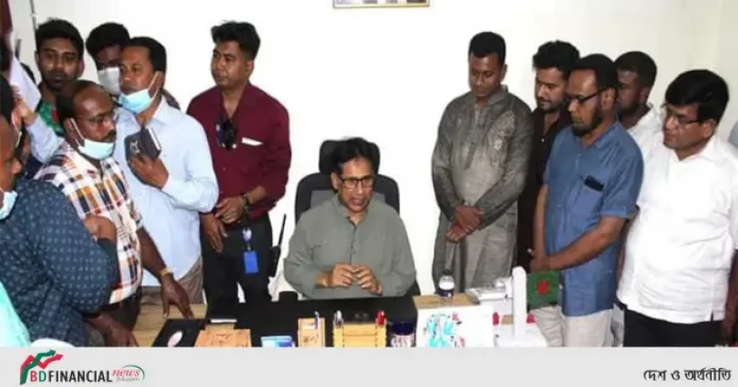 প্রধানমন্ত্রীর হাতকে শক্তিশালী করতে হলে সবাইকে ঐক্যবদ্ধ হতে হবে : সালাম মূর্শেদী