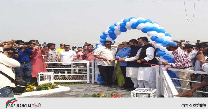 ম্যুরাল "মুজিব দর্শন" এর উদ্বোধন করলেন প্রতিমন্ত্রী জাহিদ ফারুক
