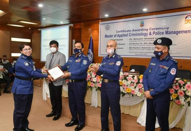 মাস্টার্স ইন অ্যাপ্লাইড ক্রিমিনোলজি এন্ড পুলিশ ম্যানেজমেন্ট এ সেরা হয়েছেন গোপালগঞ্জের এসপি