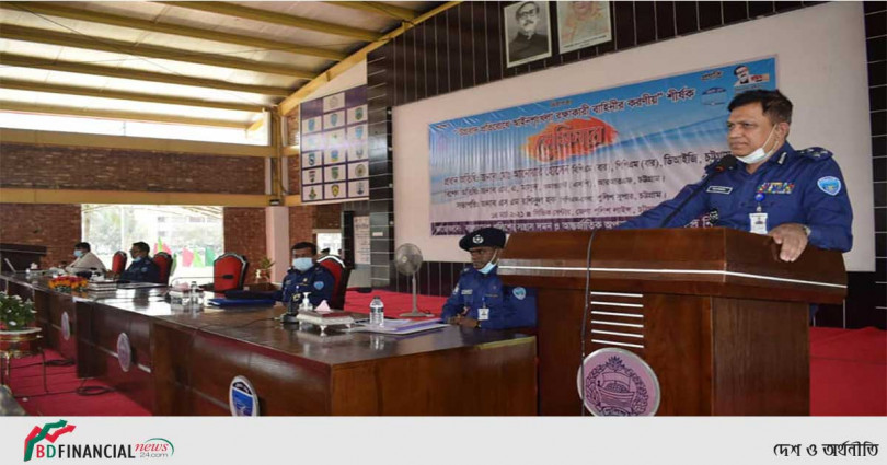 “উগ্রবাদ প্রতিরোধে আইনশৃংখলা রক্ষাকারী বাহিনীর করণীয়” শীর্ষক সেমিনারের উদ্বোধন করলেন চট্টগ্রাম রেঞ্জের ডিআইজি মোঃ আনোয়ার হোসেন