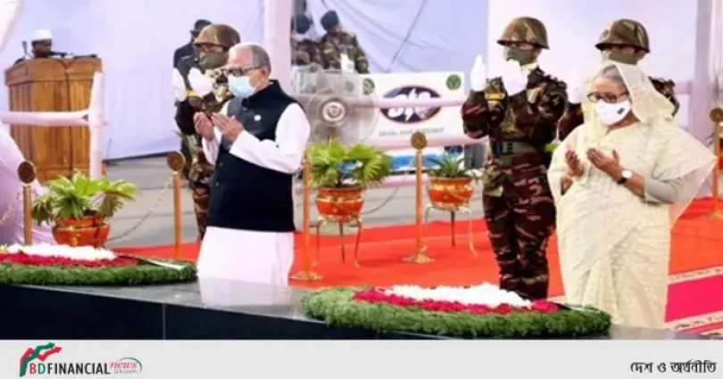 বঙ্গবন্ধুর প্রতিকৃতিতে রাষ্ট্রপতি-প্রধানমন্ত্রীর শ্রদ্ধা
