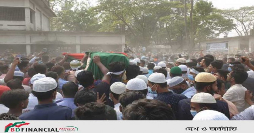 পিতা-মাতার কবরের পাশে চিরনিদ্রায় ব্যারিস্টার মওদুদ