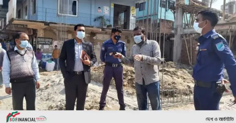 জনস্বার্থে নরসিংদী জেলা প্রশাসনের ভ্রাম্যমান আদালত পরিচালনা