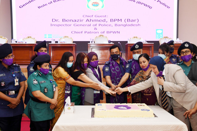 পুলিশে নারীর অংশগ্রহণ বাড়াতে আমরা কাজ করছিঃ আইজিপি