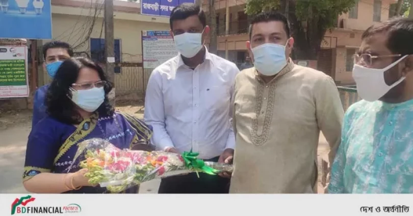 নির্বাহী অফিসারের কার্যালয় এবং ভূমি অফিস পরিদর্শন করলেন রাজবাড়ী জেলা প্রশাসক দিলসাদ বেগম