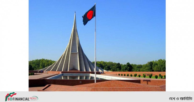 ধুয়ে মুছে রংতুলি দিয়ে সাজানো হয়েছে জাতীয় স্মৃতিসৌধ