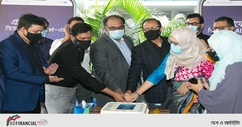 হ্যান্ডসেটের নিরাপত্তায় ইনস্যুরেন্স নিয়ে যৌথভাবে কাজ শুরু করেছে গ্রামীণফোন, অলট্রুইস্ট ও গ্রিন ডেল্টা