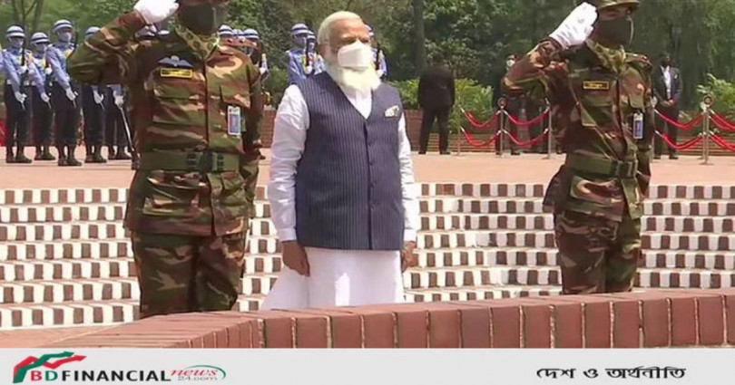 স্মৃতিসৌধে বীর শহীদদের শ্রদ্ধা জানালেন মোদি